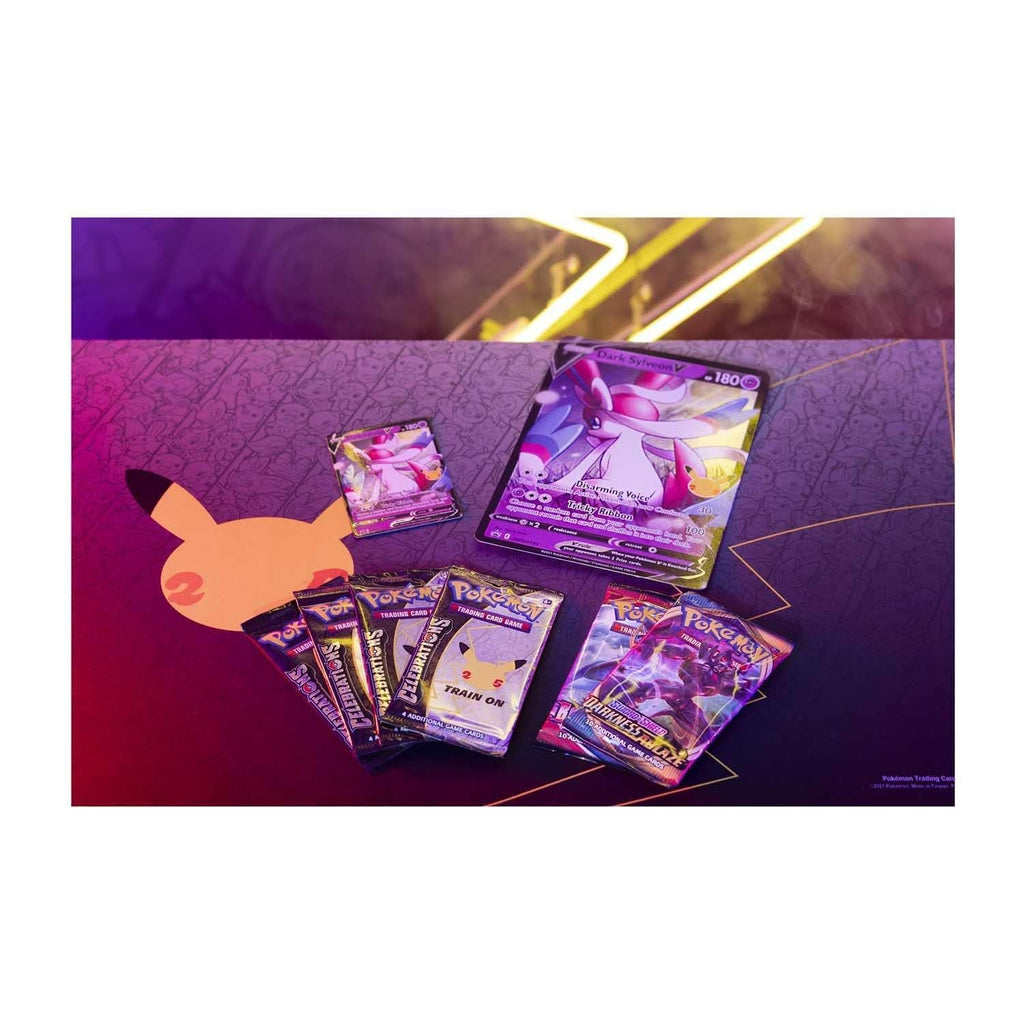 Pokémon TCG: Celebrations Charizard V Collections Booster Box